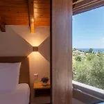 Case de vacanță Socrates Gardeno Luxury Sea View Pool Escape Vitaládes