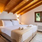 Socrates Gardeno Luxury Sea View Pool Escape *