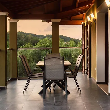 Socrates Gardeno Luxury Sea View Pool Escape * Vitaládes