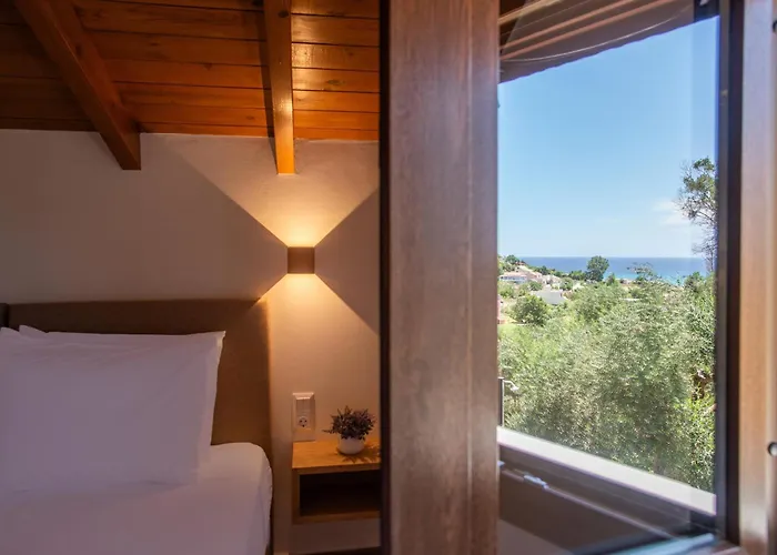 Case de vacanță Socrates Gardeno Luxury Sea View Pool Escape Vitaládes
