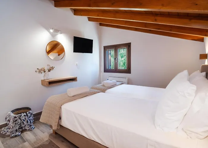 Case de vacanță Socrates Gardeno Luxury Sea View Pool Escape
