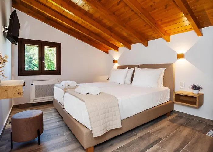 Socrates Gardeno Luxury Sea View Pool Escape Case de vacanță Vitaládes